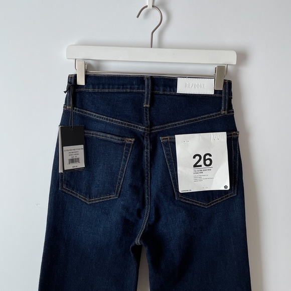 nwt re/donehigh rise 70s stove pipe crop jean 26